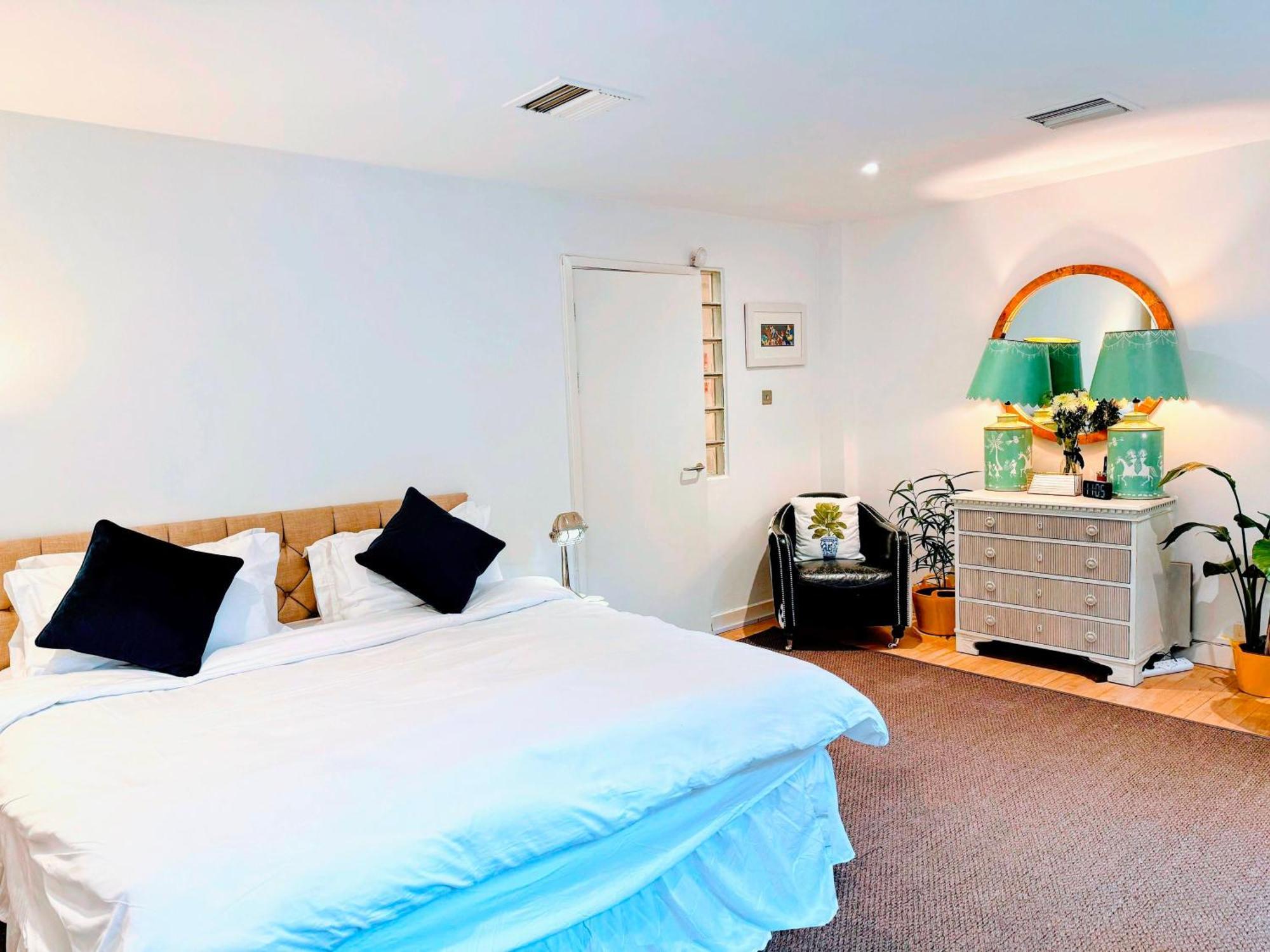 Spacious West End Duplex Apartment, W1 Central London Exteriör bild